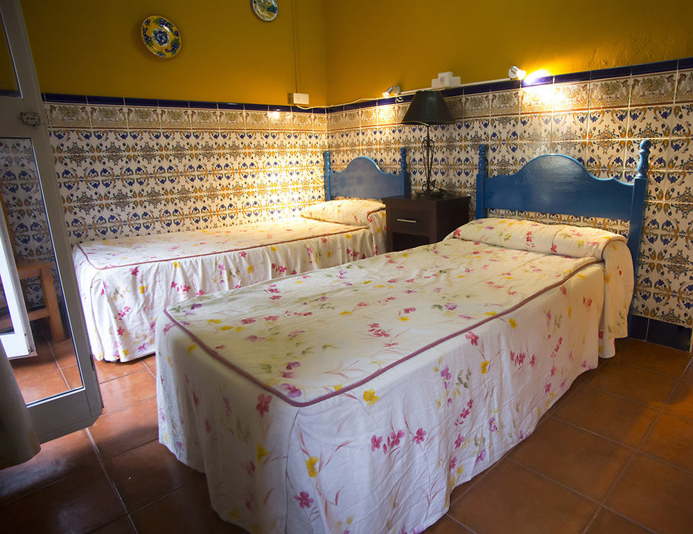 Pension Santa Maria La Blanca Sevilla Exteriör bild